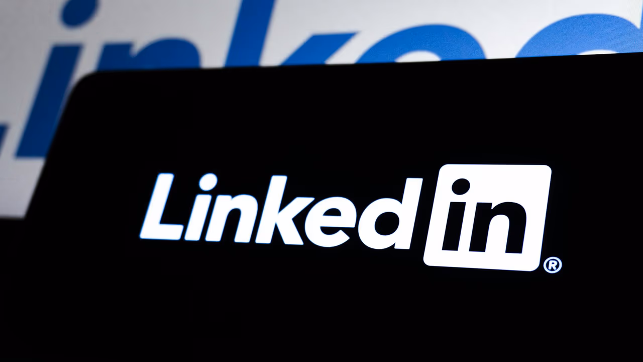 Jak szukać pracy na LinkedIn będąc nadal zatrudnionym