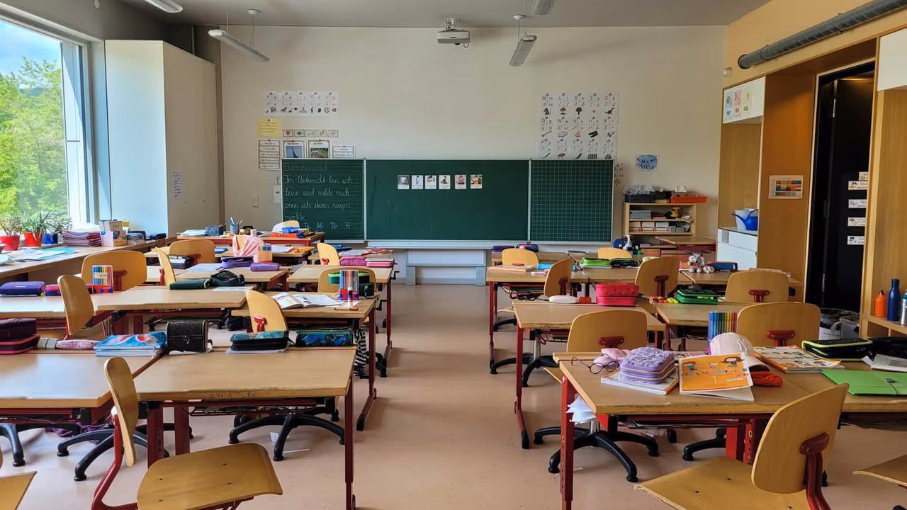 Jakie umiejętności są kluczowe w branży edukacji? Poznaj cechy branży.